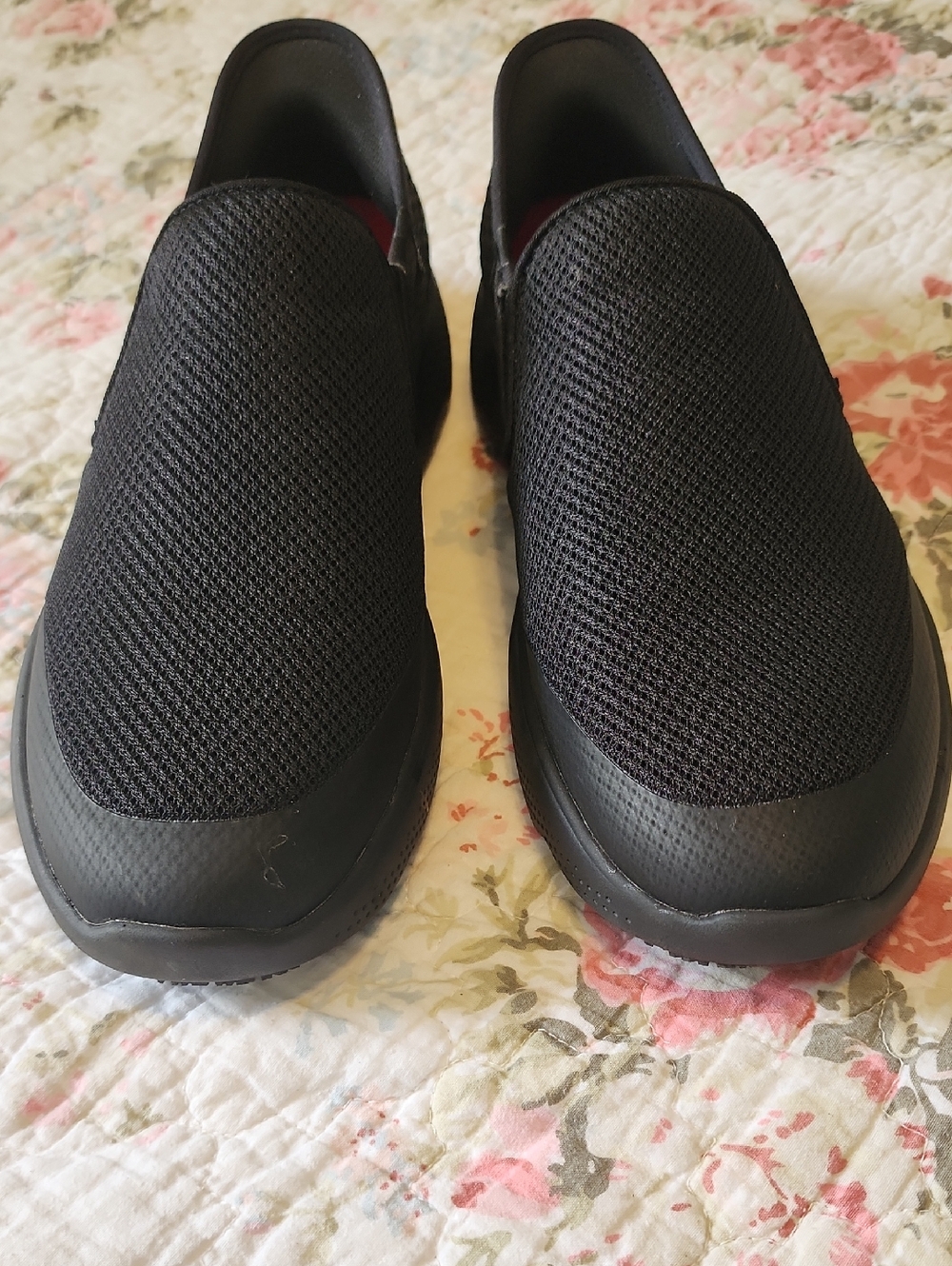 Unisex Skechers Black Mesh Slip-On Loafers